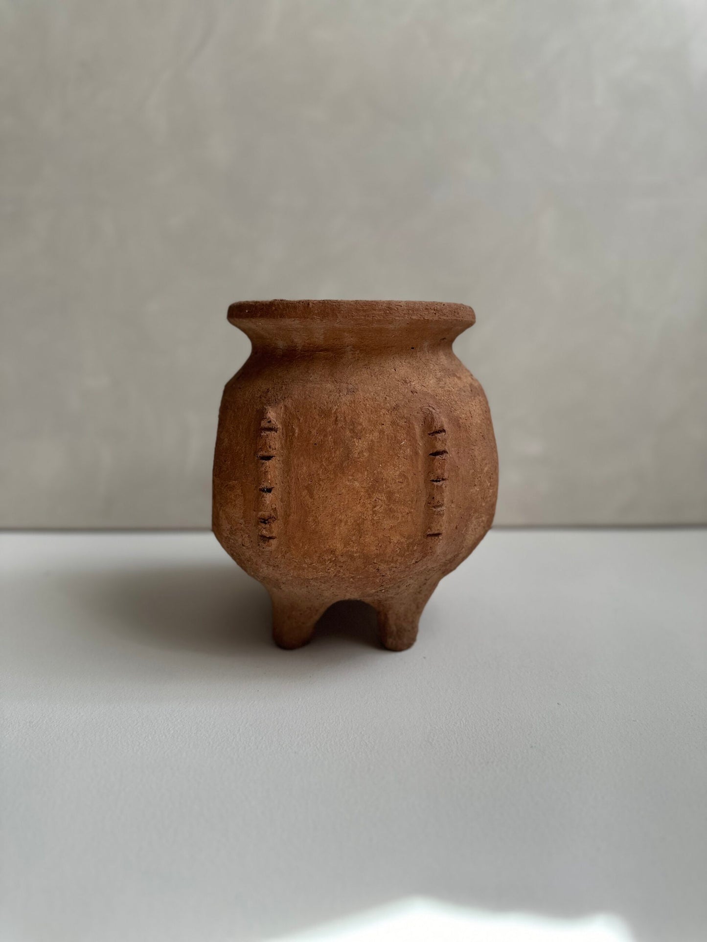 Terracotta Pot | Round
