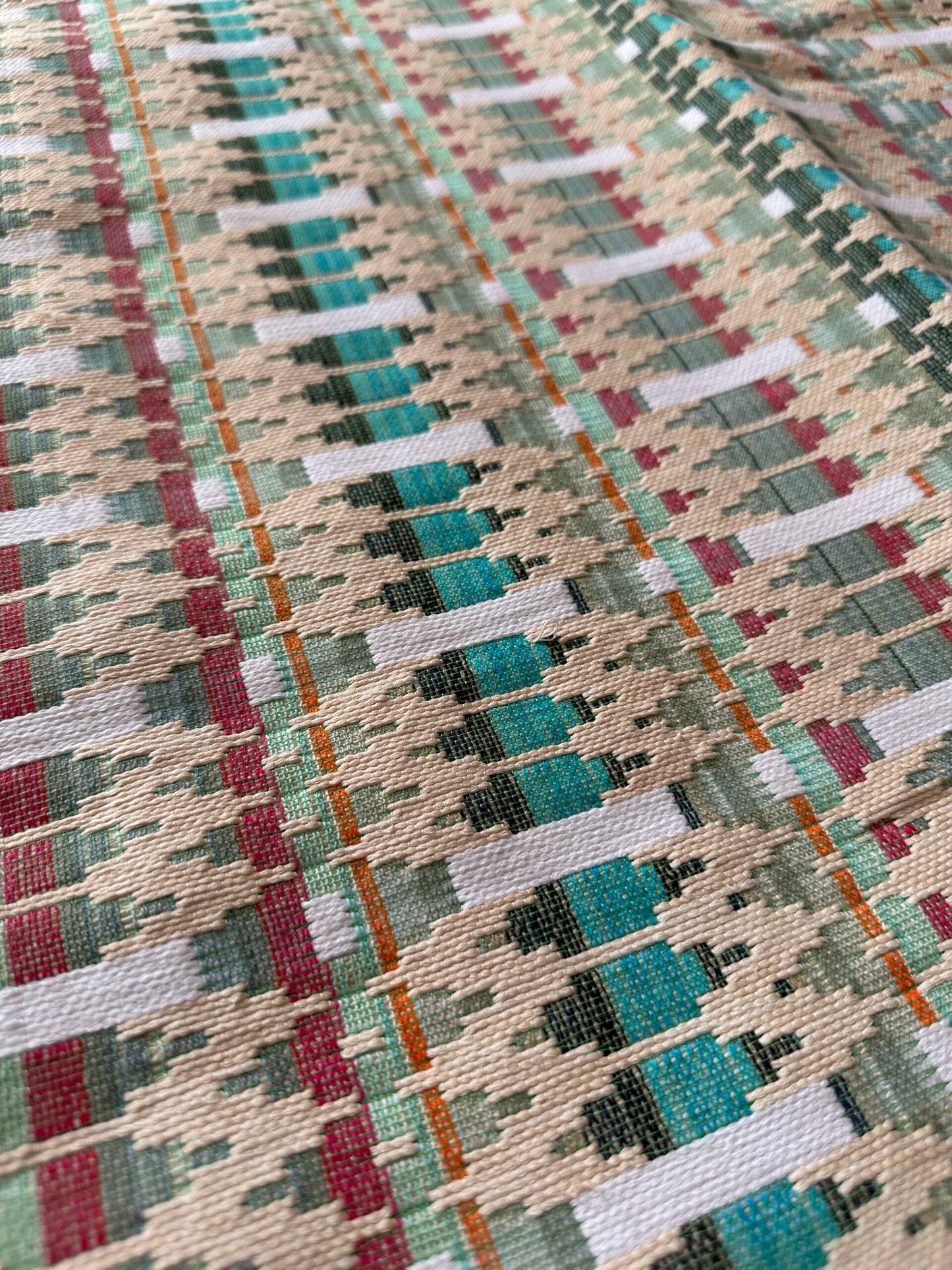 Handwoven Blanket | Frasha