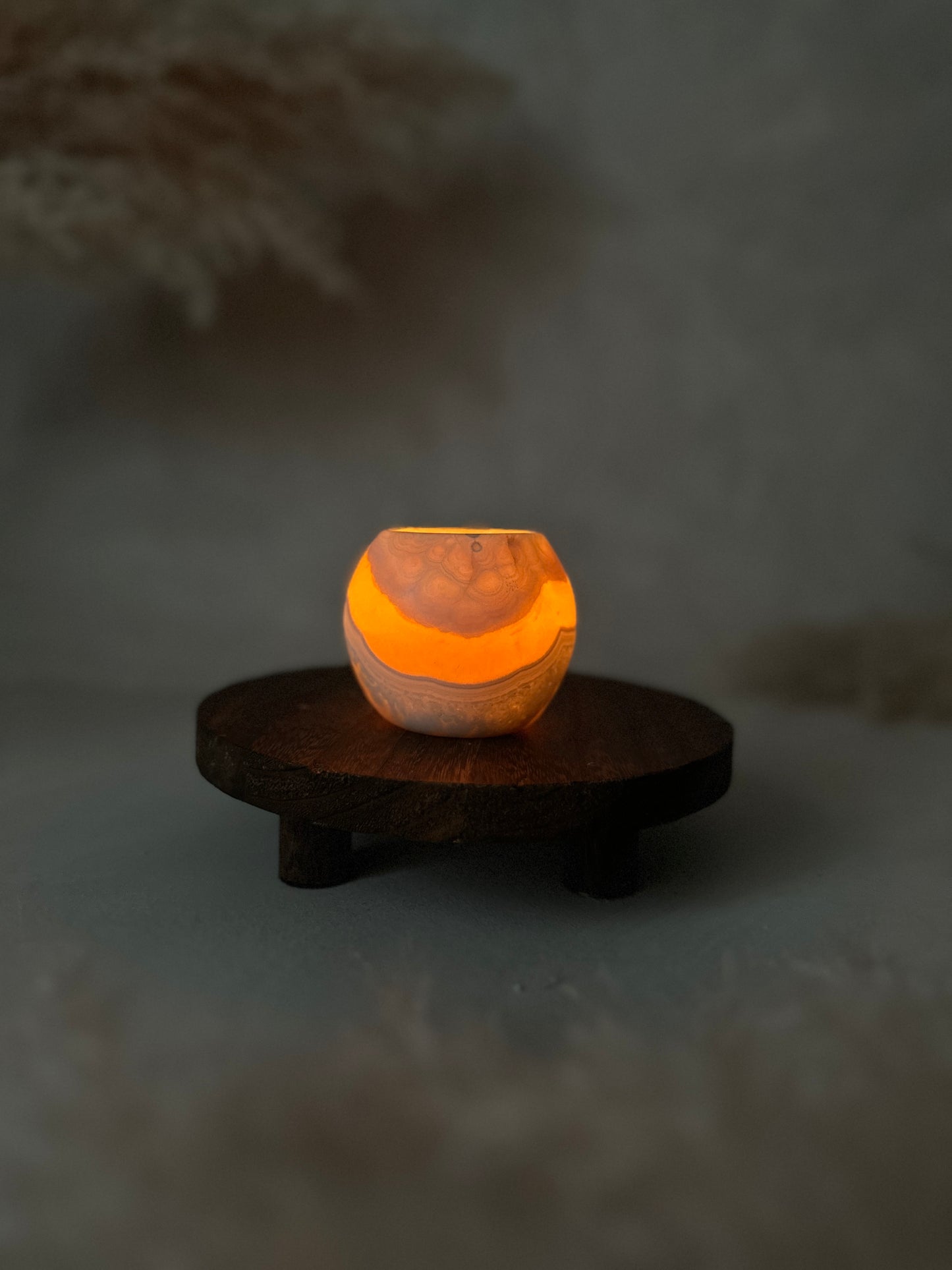 Alabaster | Yusa