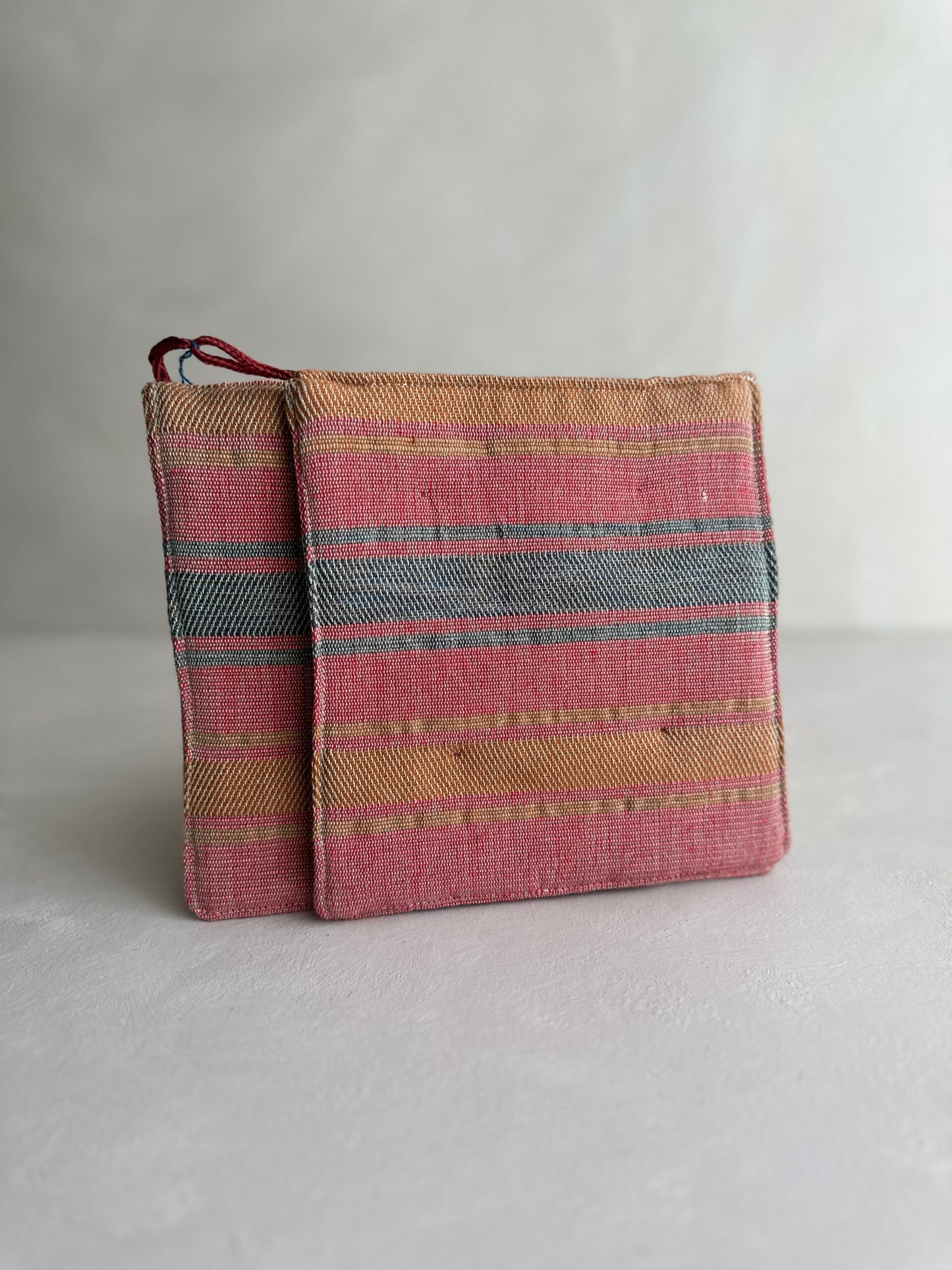 Pot holder | Clay