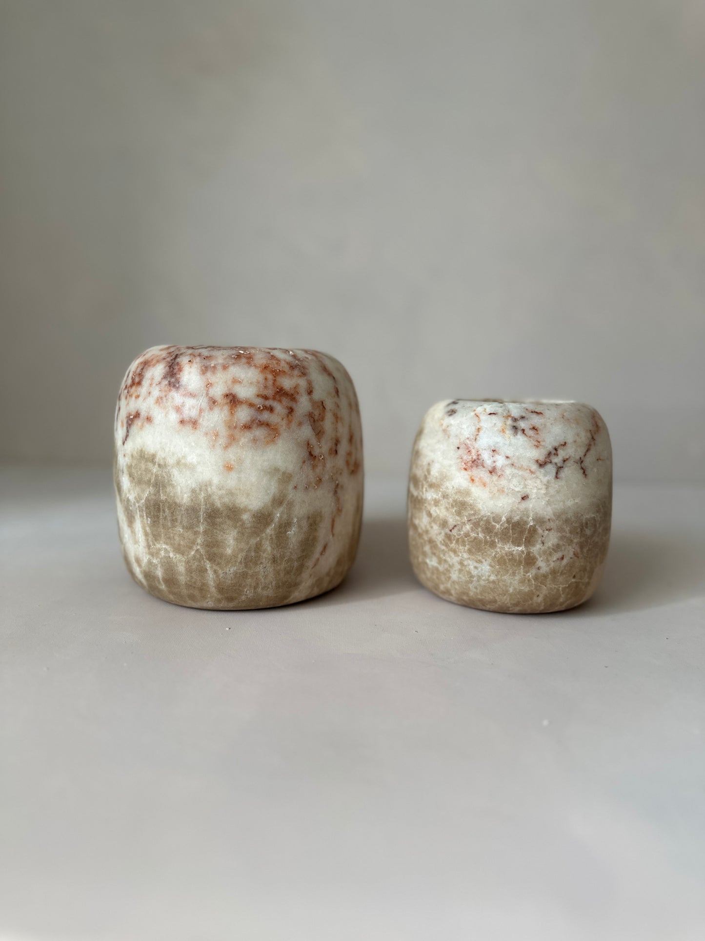 Alabaster | Round - Brown