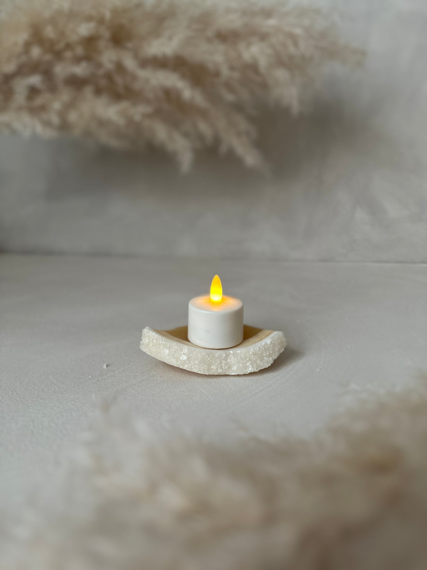 Alabaster Raw | Small 1