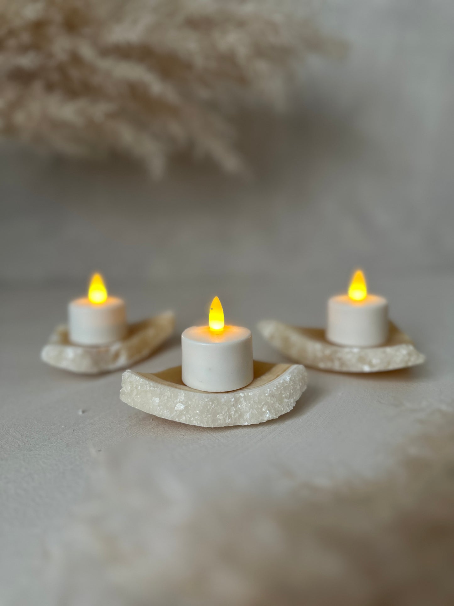 Alabaster Raw | Small 1