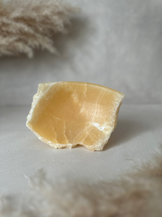 Alabaster Raw | Large 10