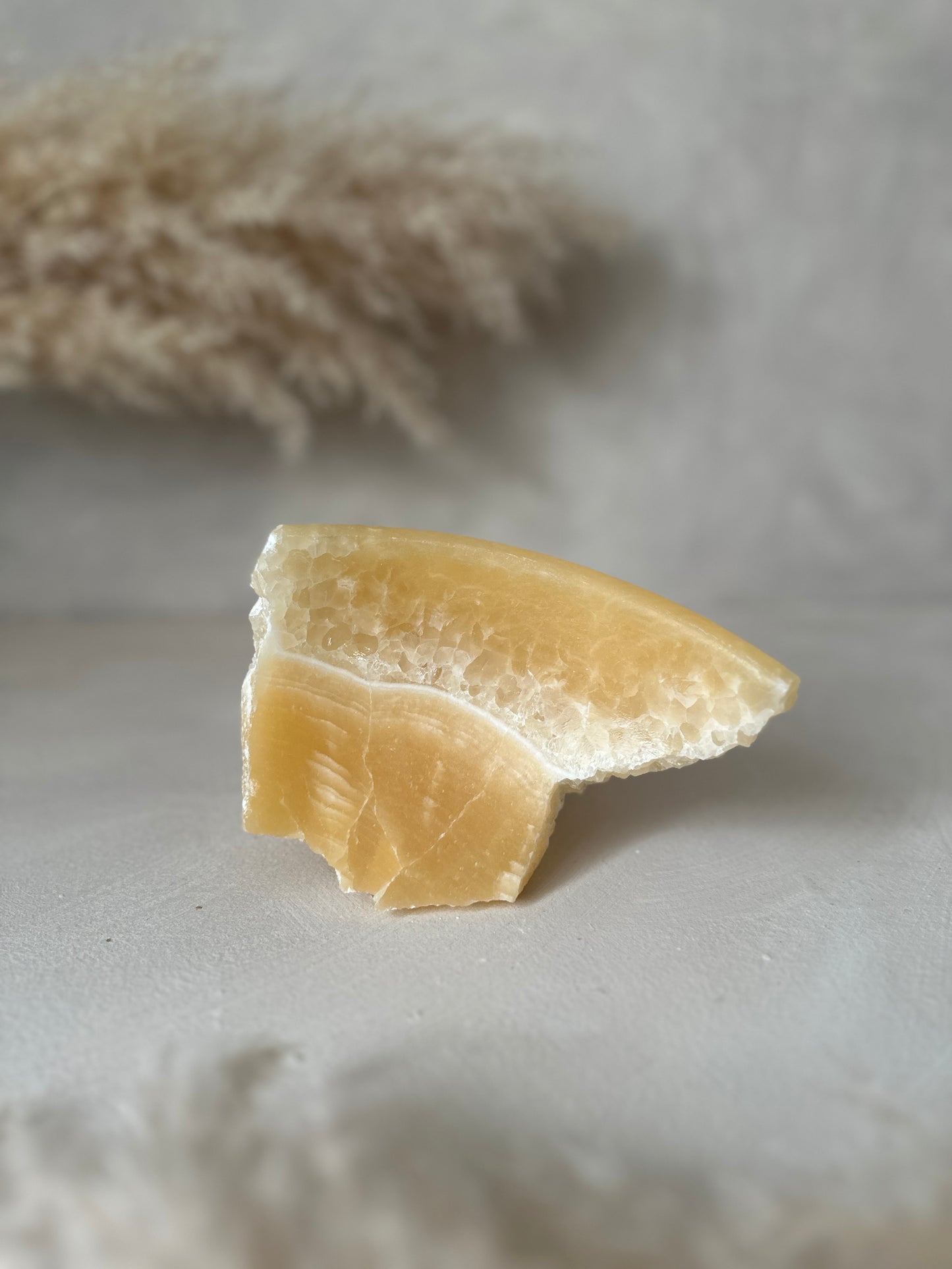 Alabaster Raw | Medium 6