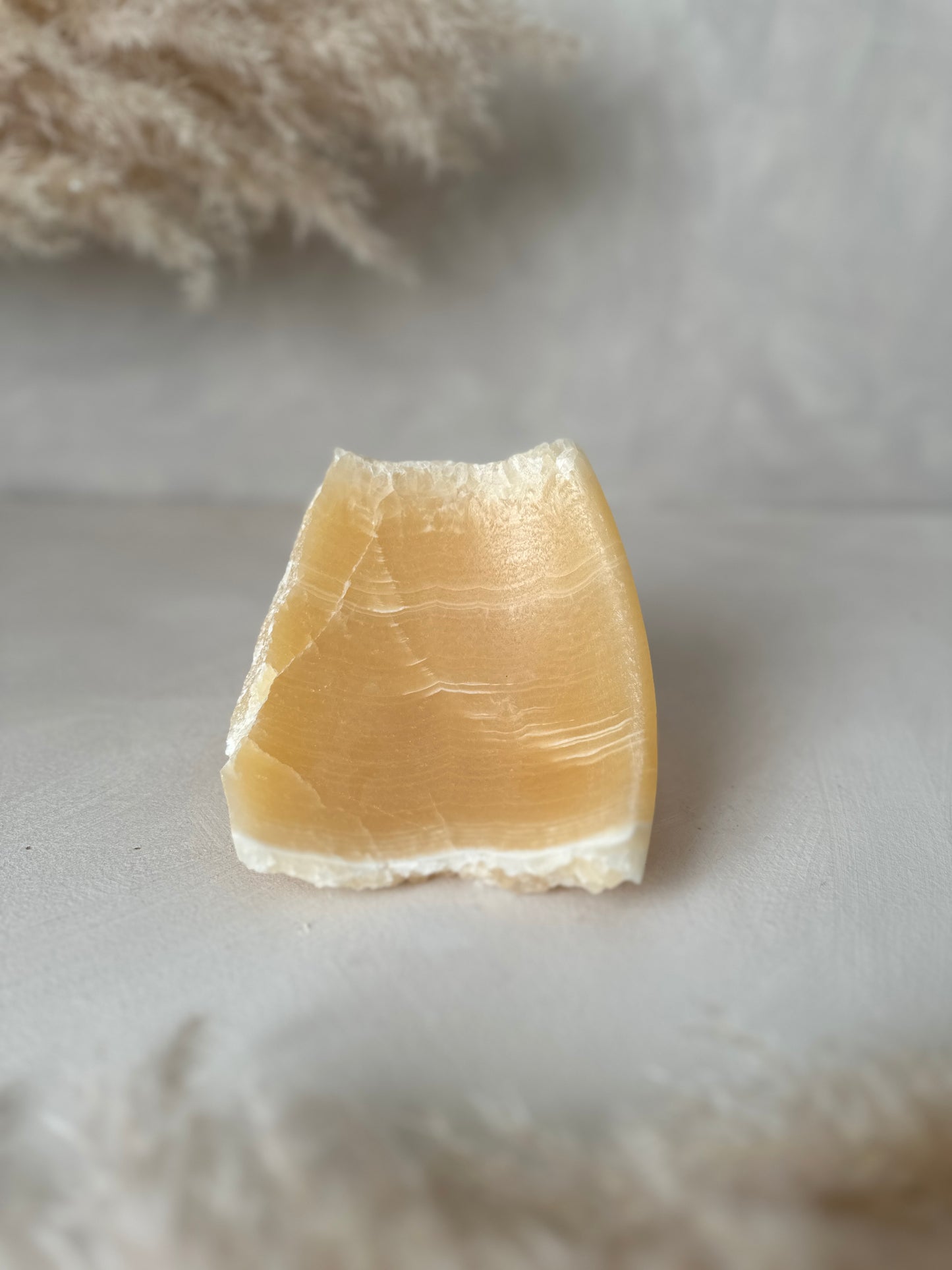 Alabaster Raw | Large 9