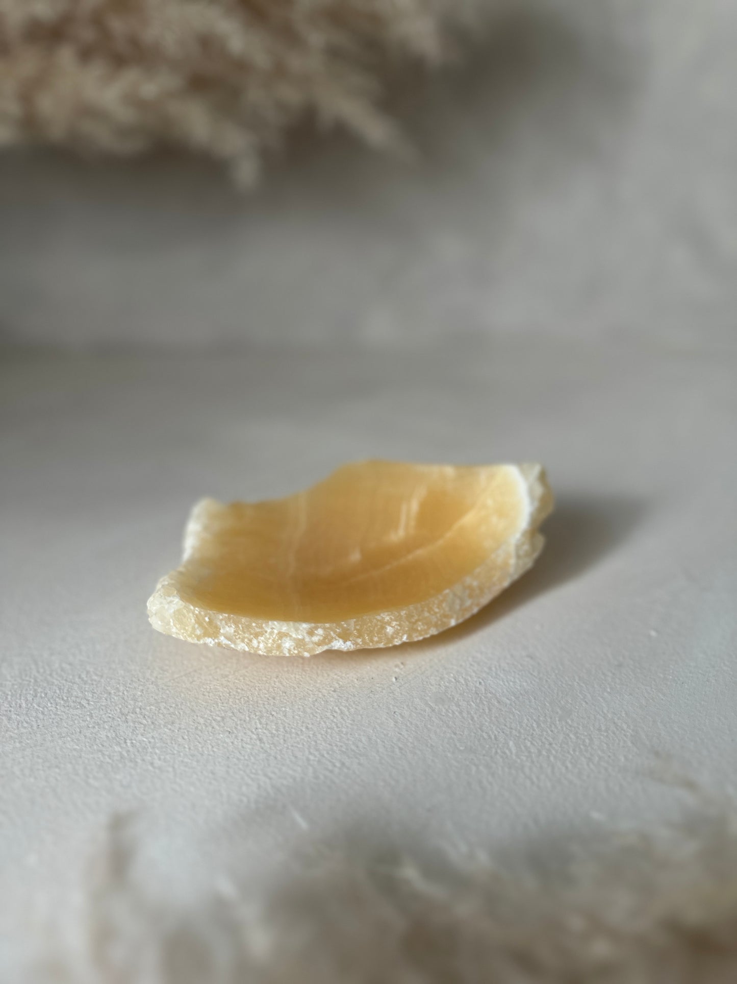 Alabaster Raw | Medium 8