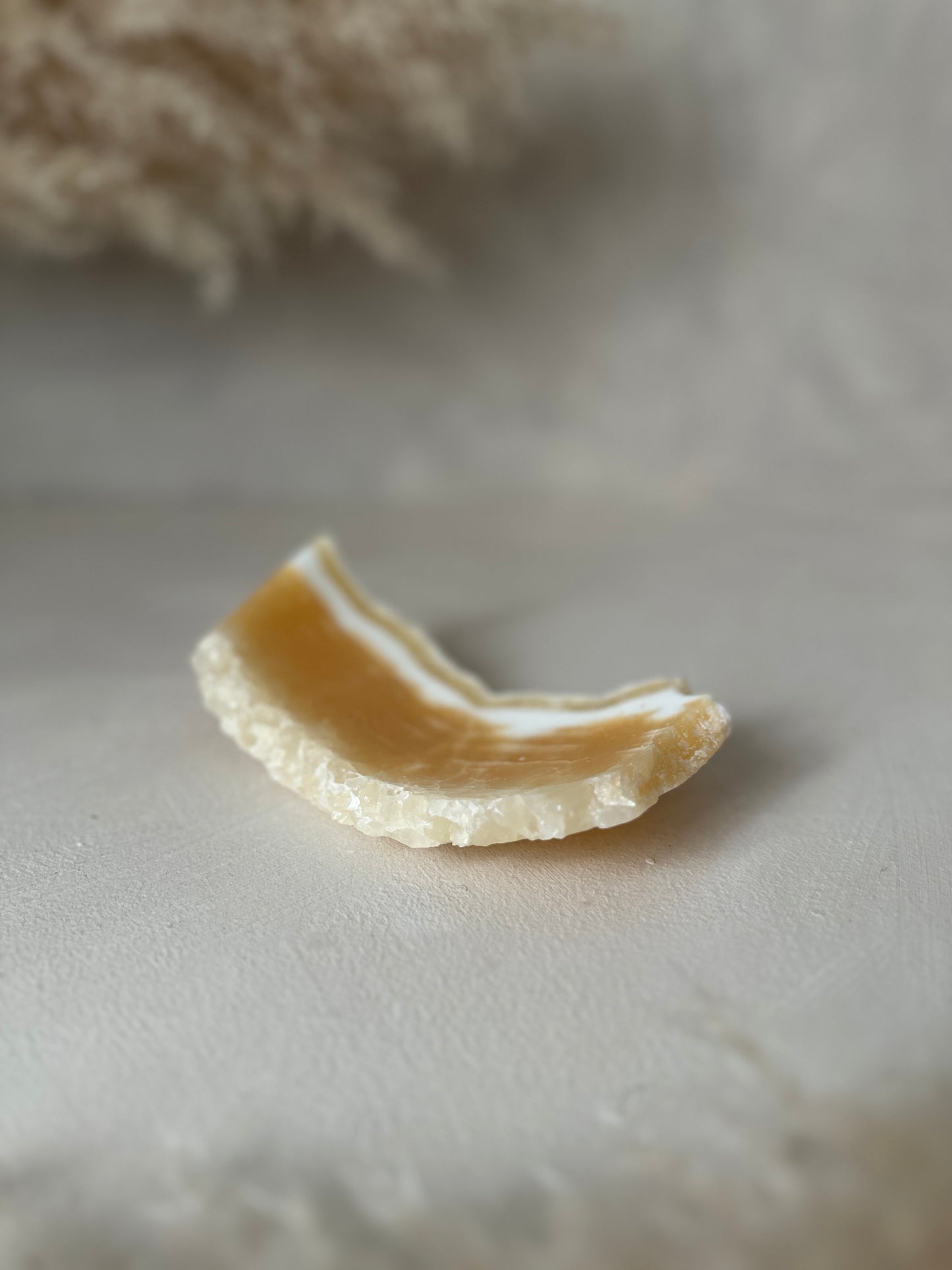 Alabaster Raw | Medium 3