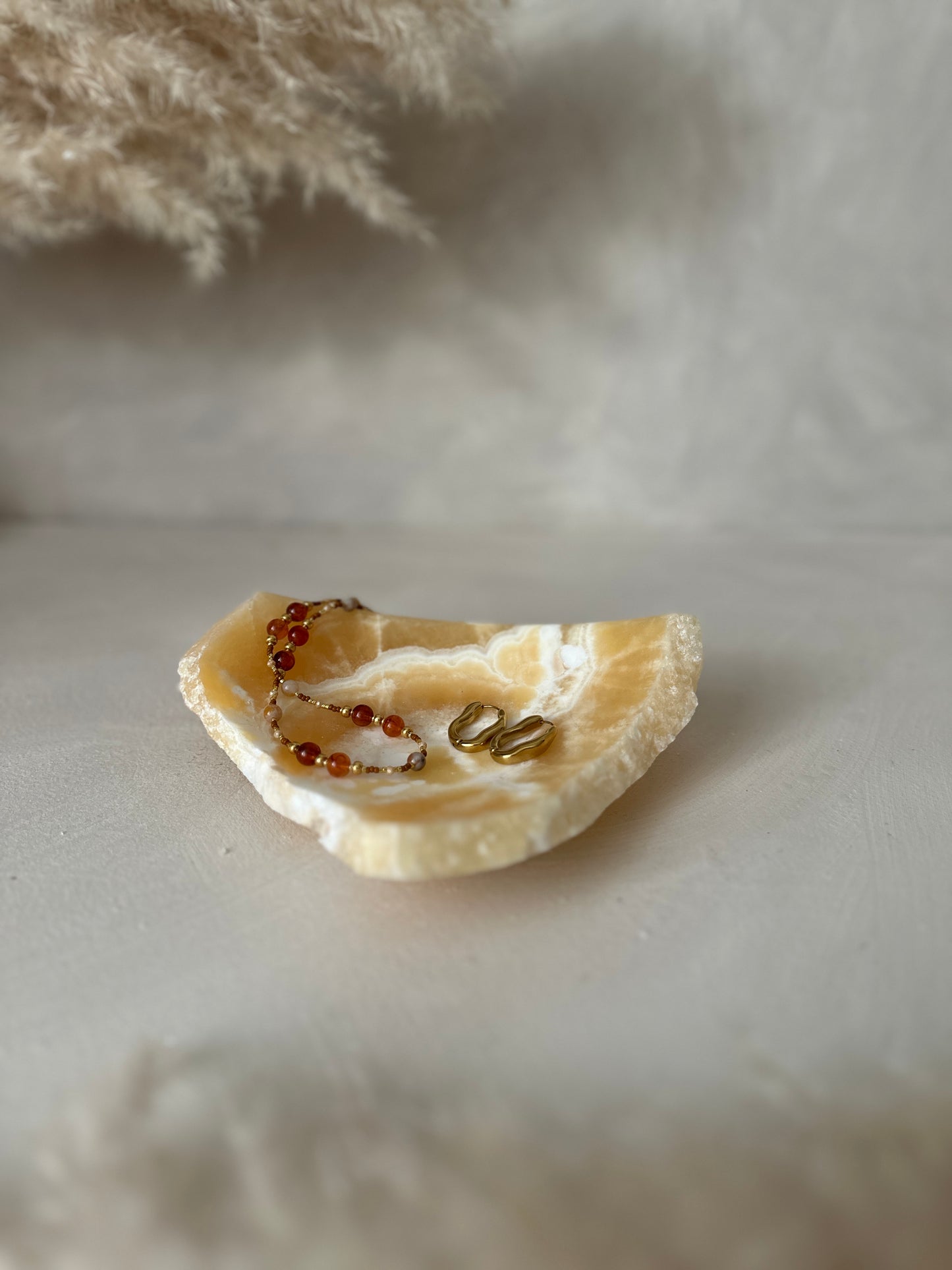 Alabaster Raw | Large 7