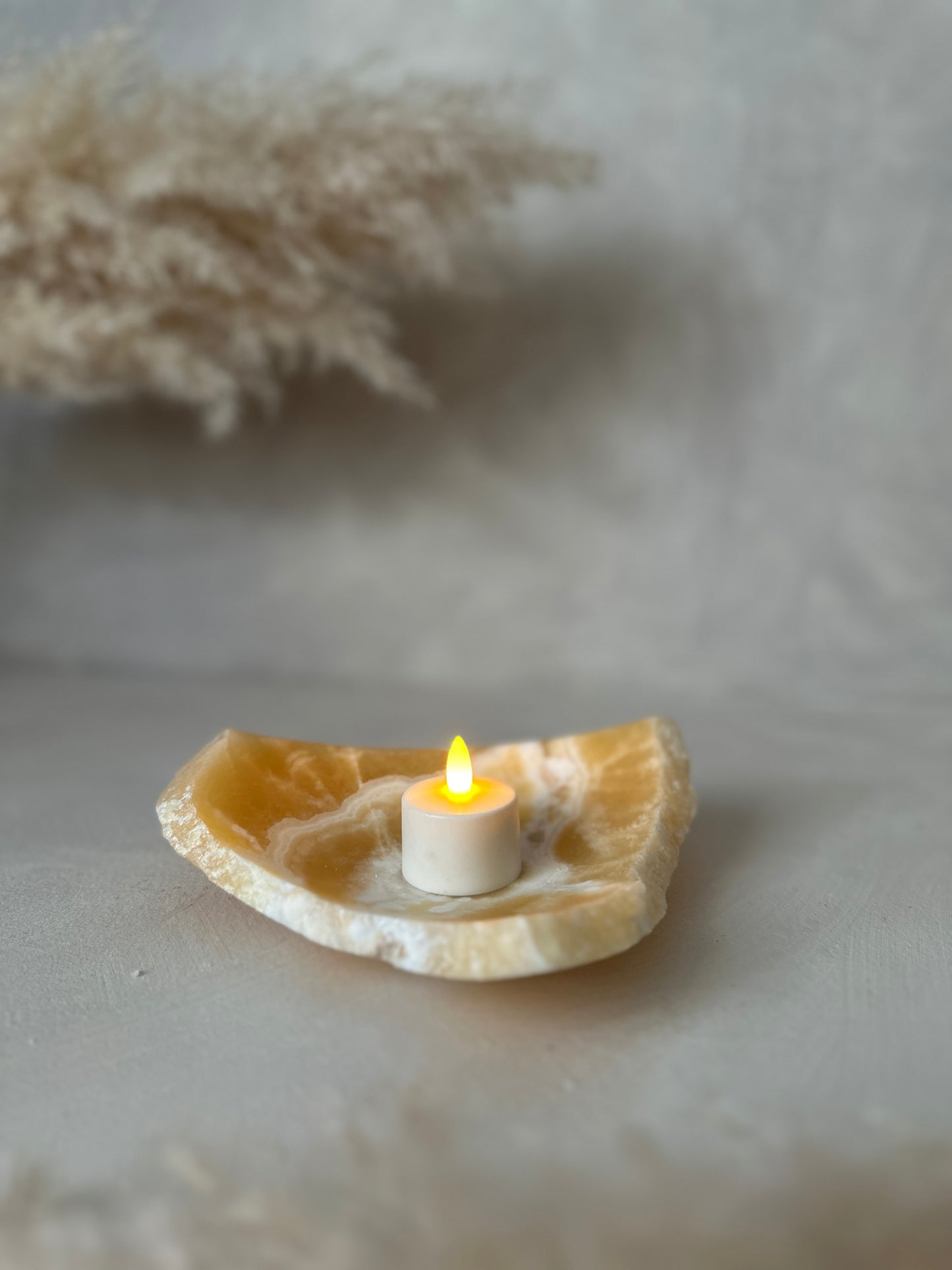 Alabaster Raw | Large 7