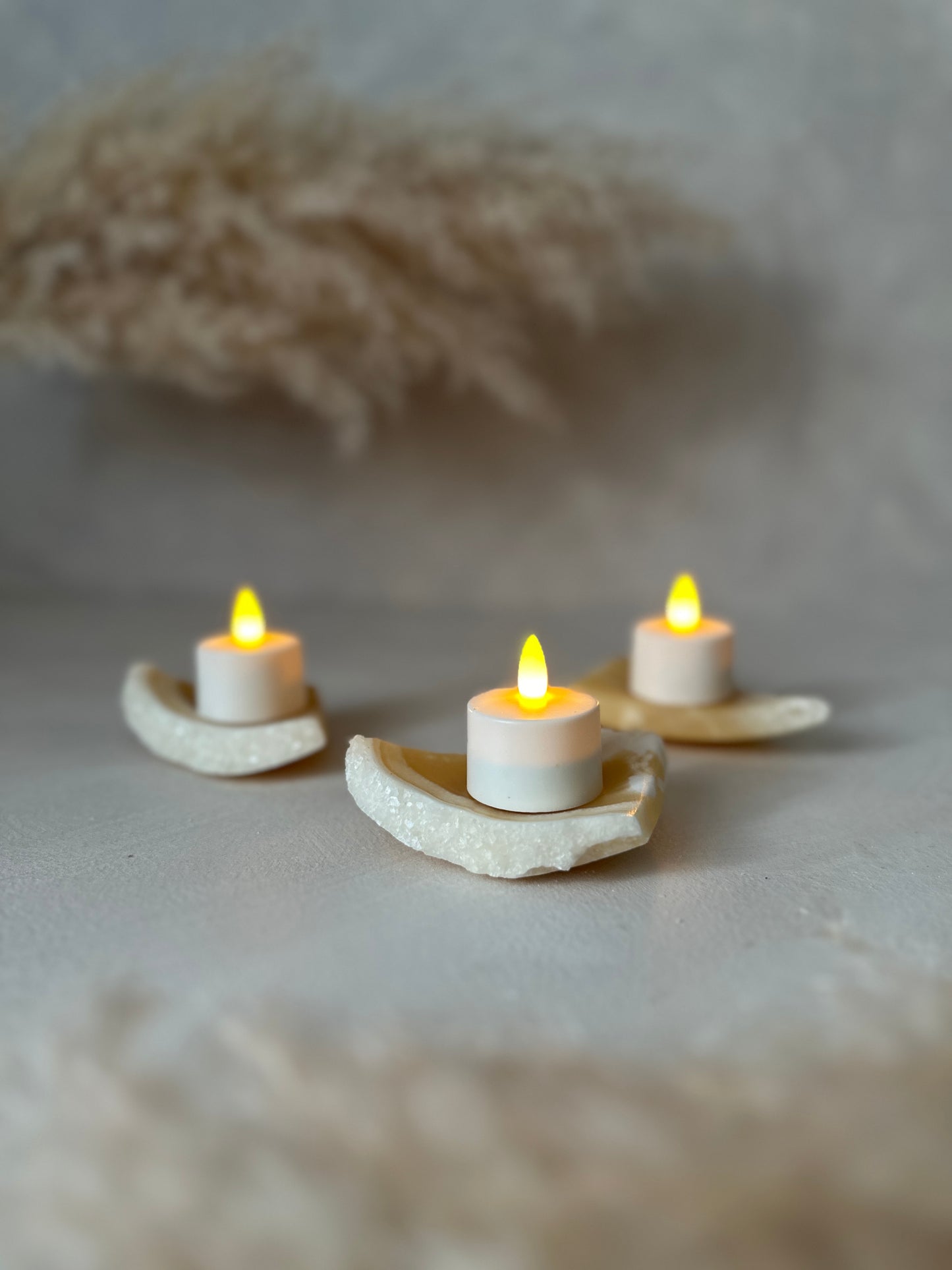 Alabaster Raw | Small 2