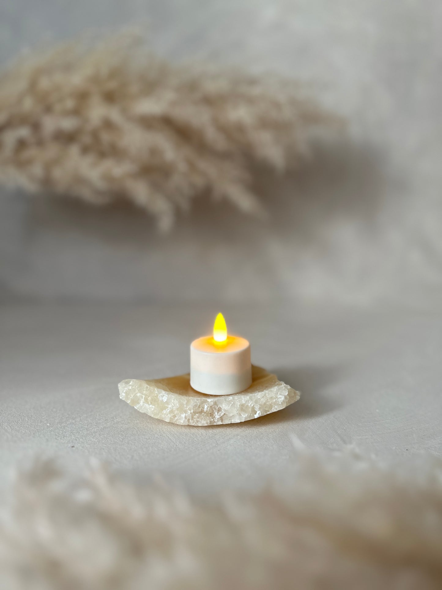 Alabaster Raw | Small 4