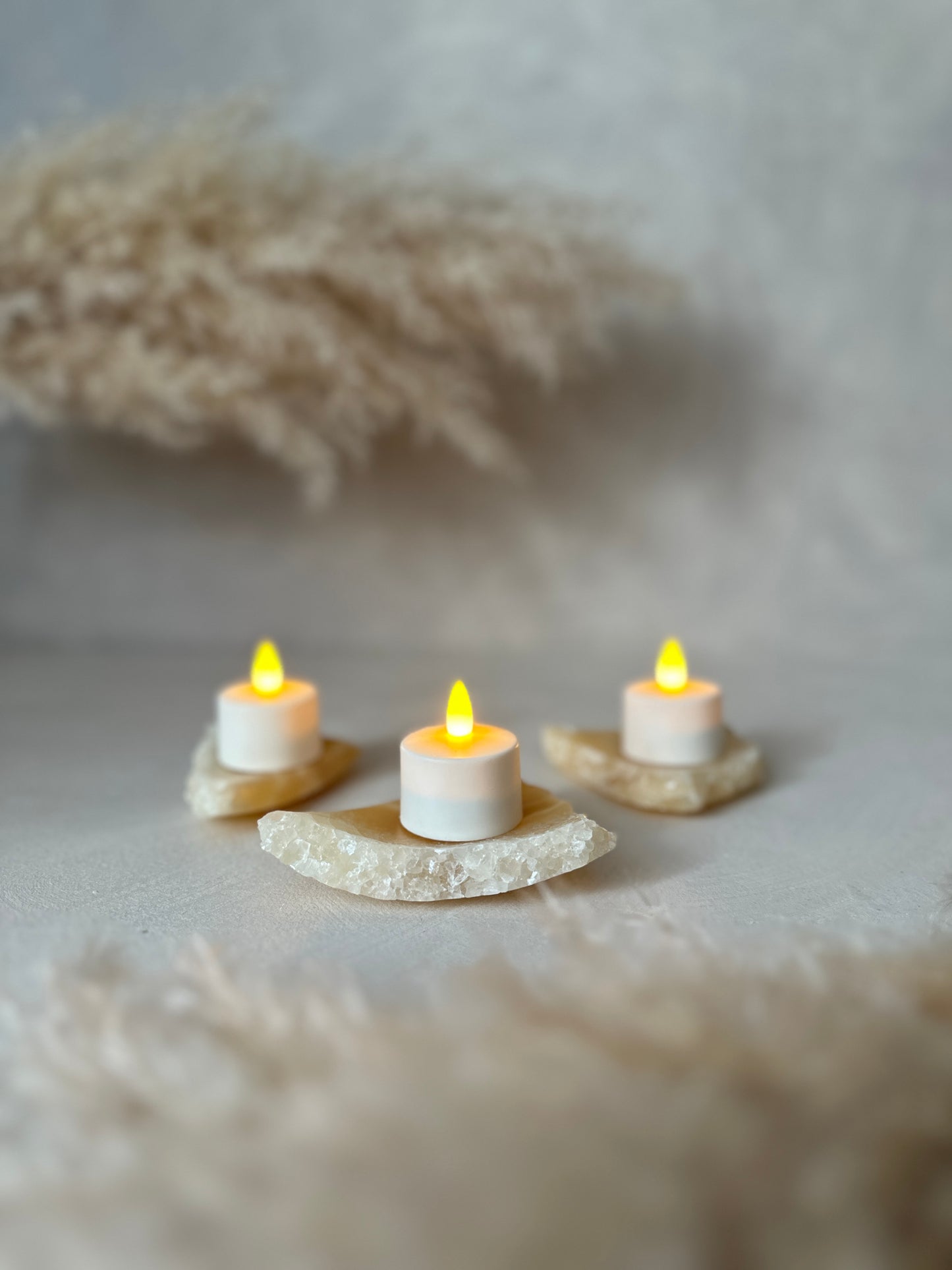 Alabaster Raw | Small 4