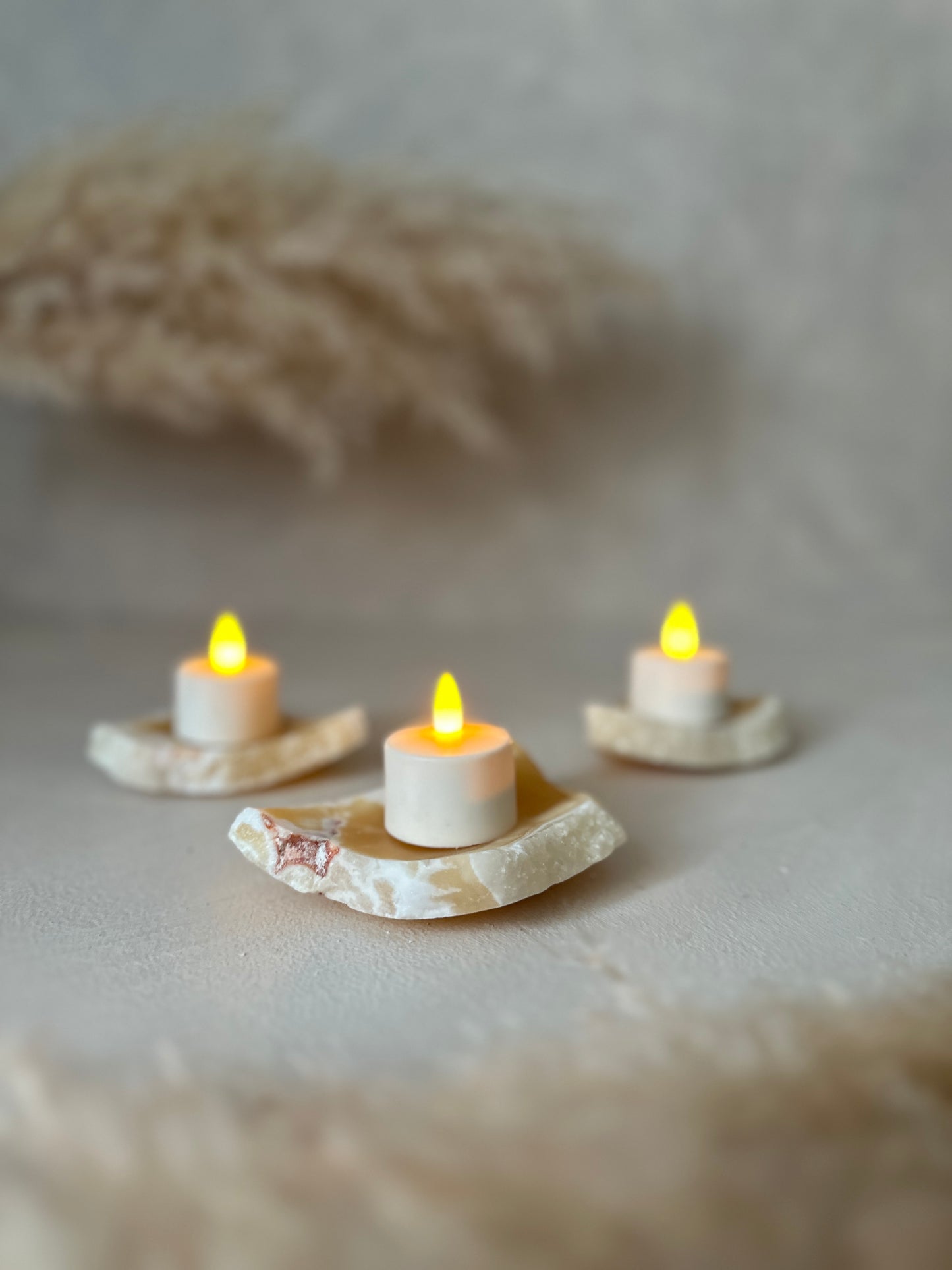 Alabaster Raw | Small 3