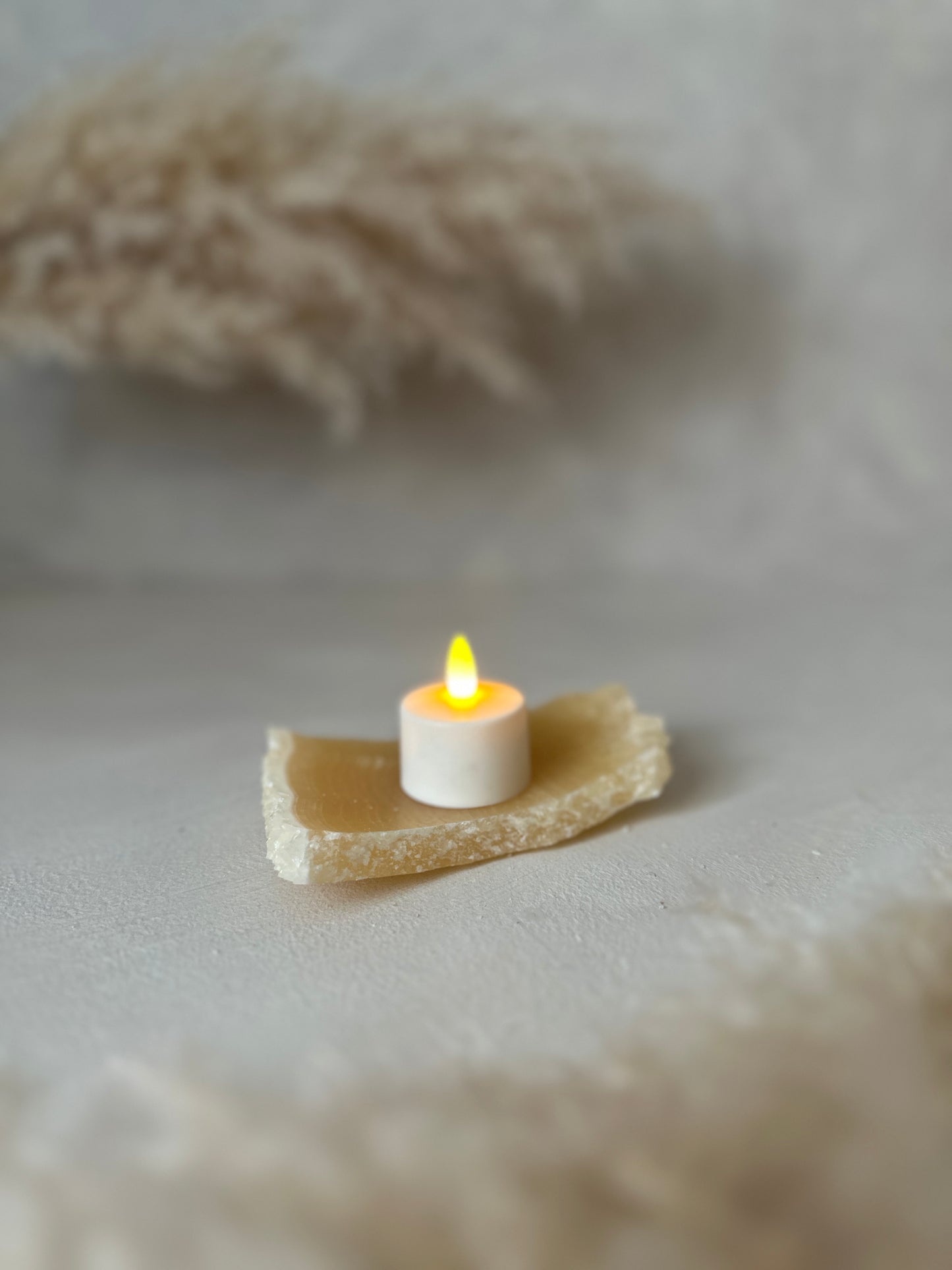Alabaster Raw | Medium 5