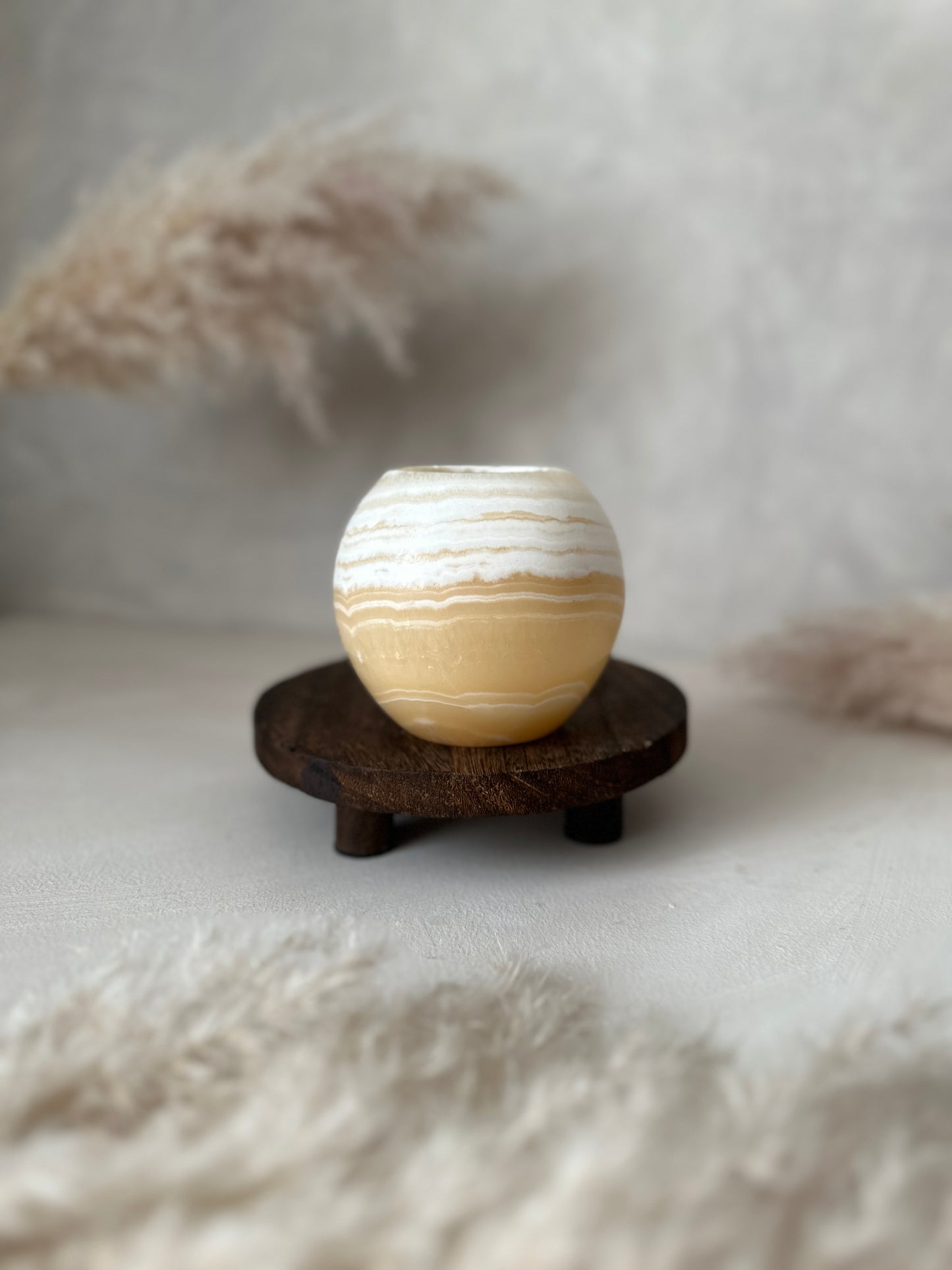 Alabaster | Orina